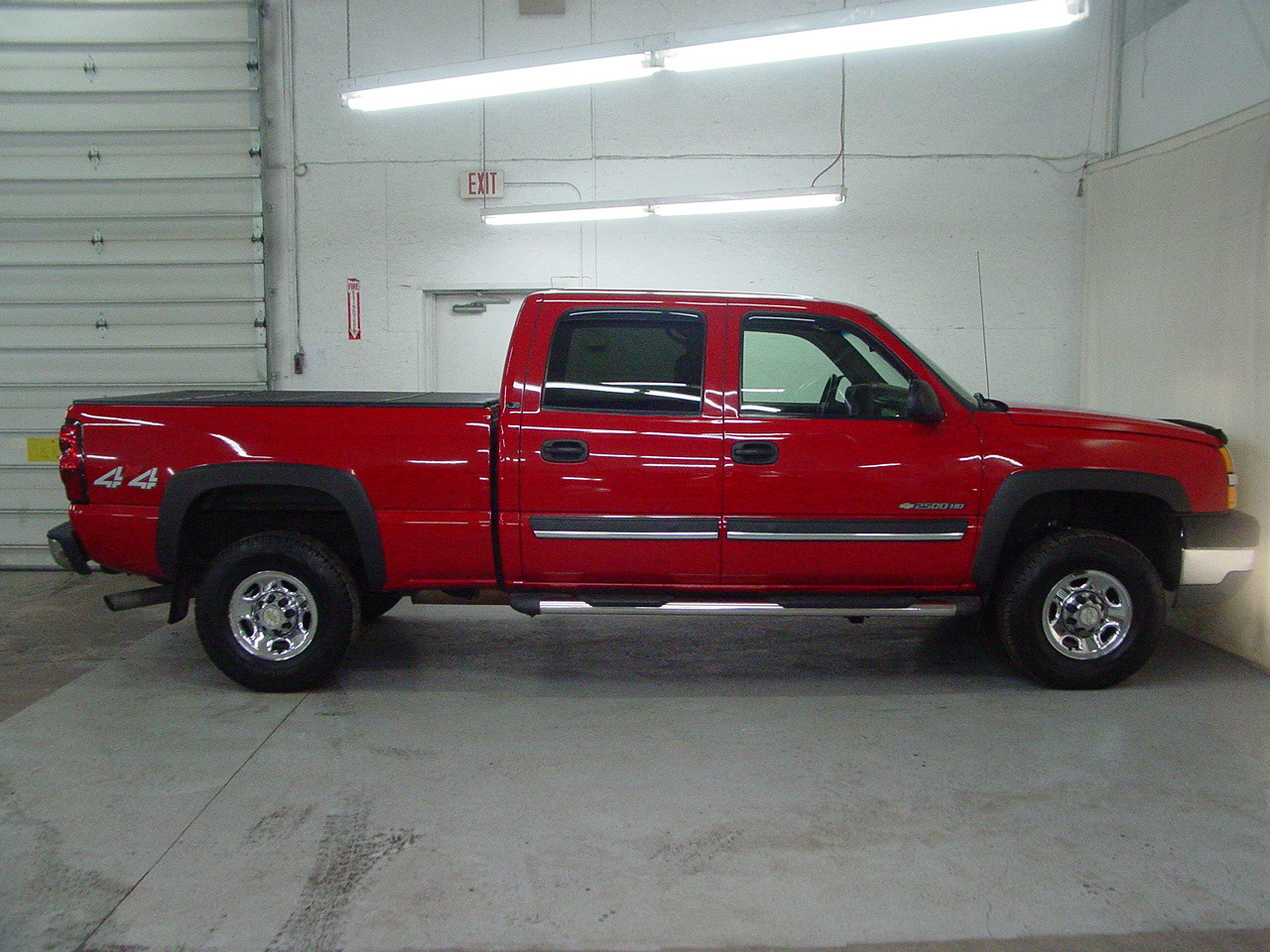 2004 Chevrolet Silverado 2500HD LS - Biscayne Auto Sales | Pre-owned ...