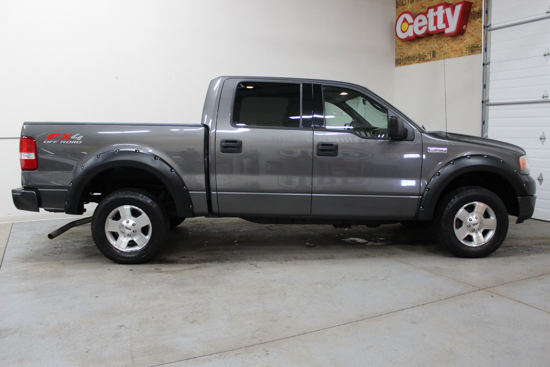 2004 Ford F-150 FX4